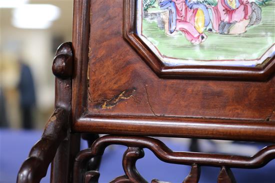 A pair of Chinese carved and pierced hardwood table screens, 19th century, overall height 20.3cm